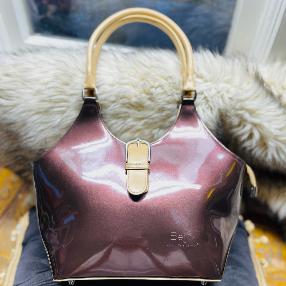 Beijo Metallic Wine Tan Purse Crome Zipper